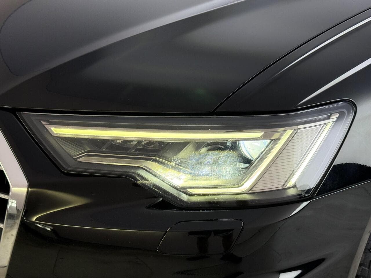 Audi A6 Avant thumbnail Lights Front