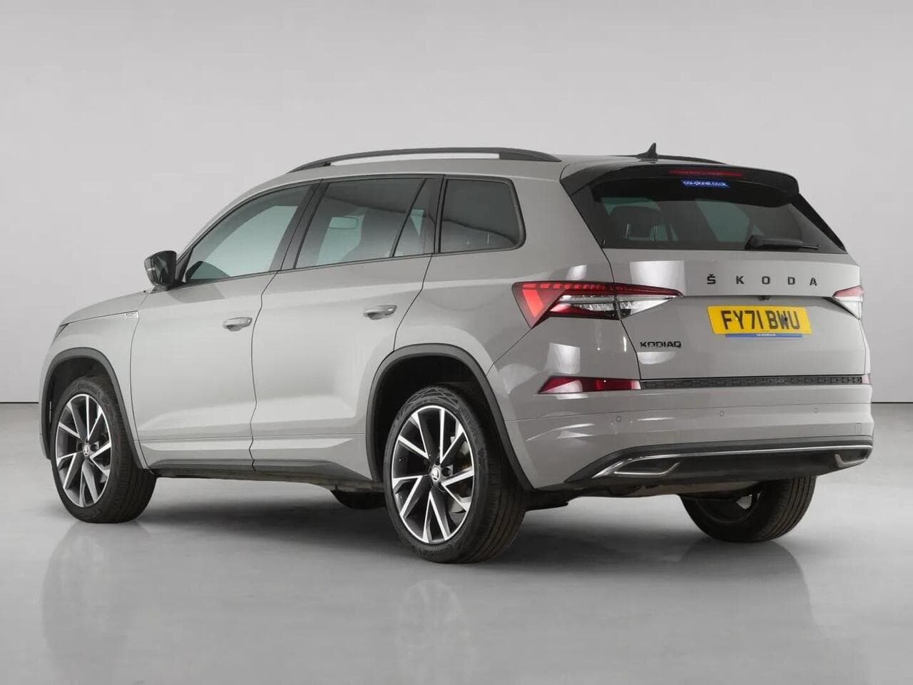 Skoda Kodiaq thumbnail Rear Left