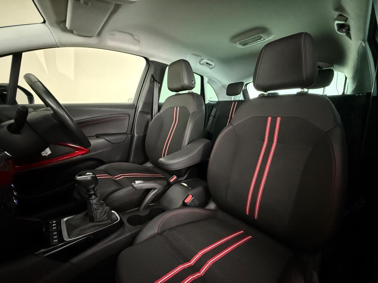 Vauxhall Crossland thumbnail Seat Front Passenger