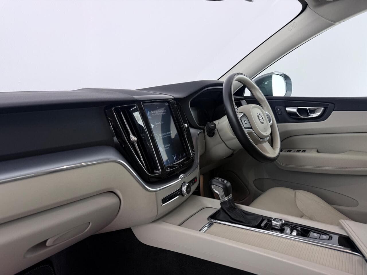 Volvo XC60 thumbnail Interior Front