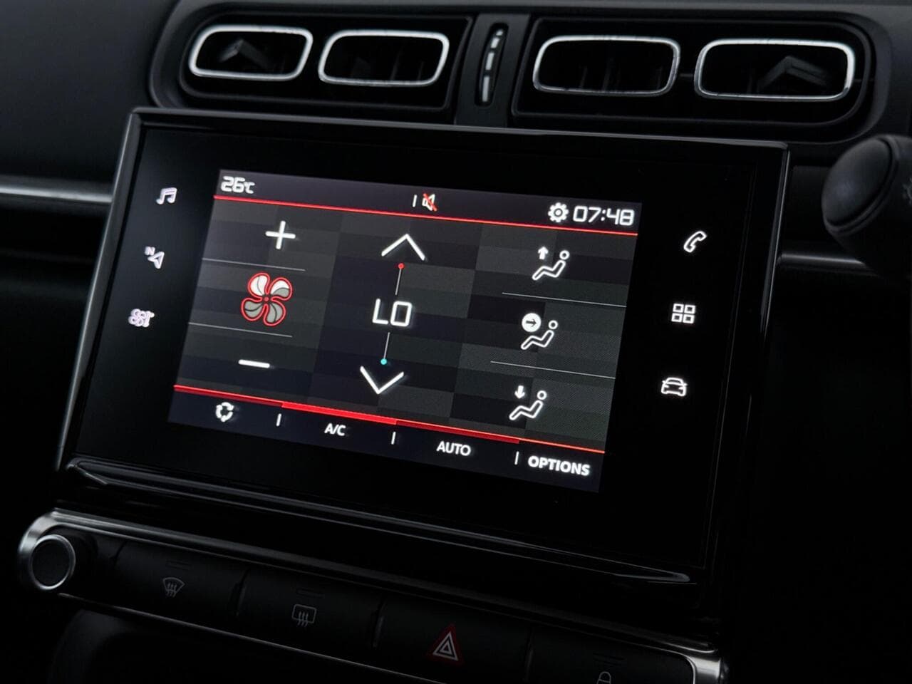 Citroen C3 thumbnail Infotainment System