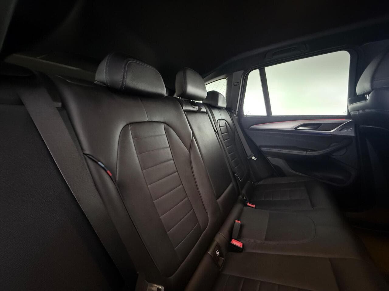 BMW X3 thumbnail Seats Rear