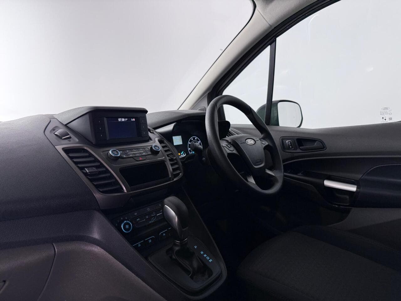 Ford Transit Connect thumbnail Interior Front