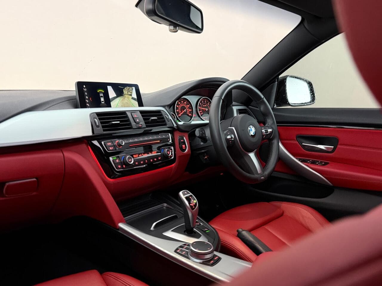 BMW 4 Series Gran Coupe thumbnail Interior Front
