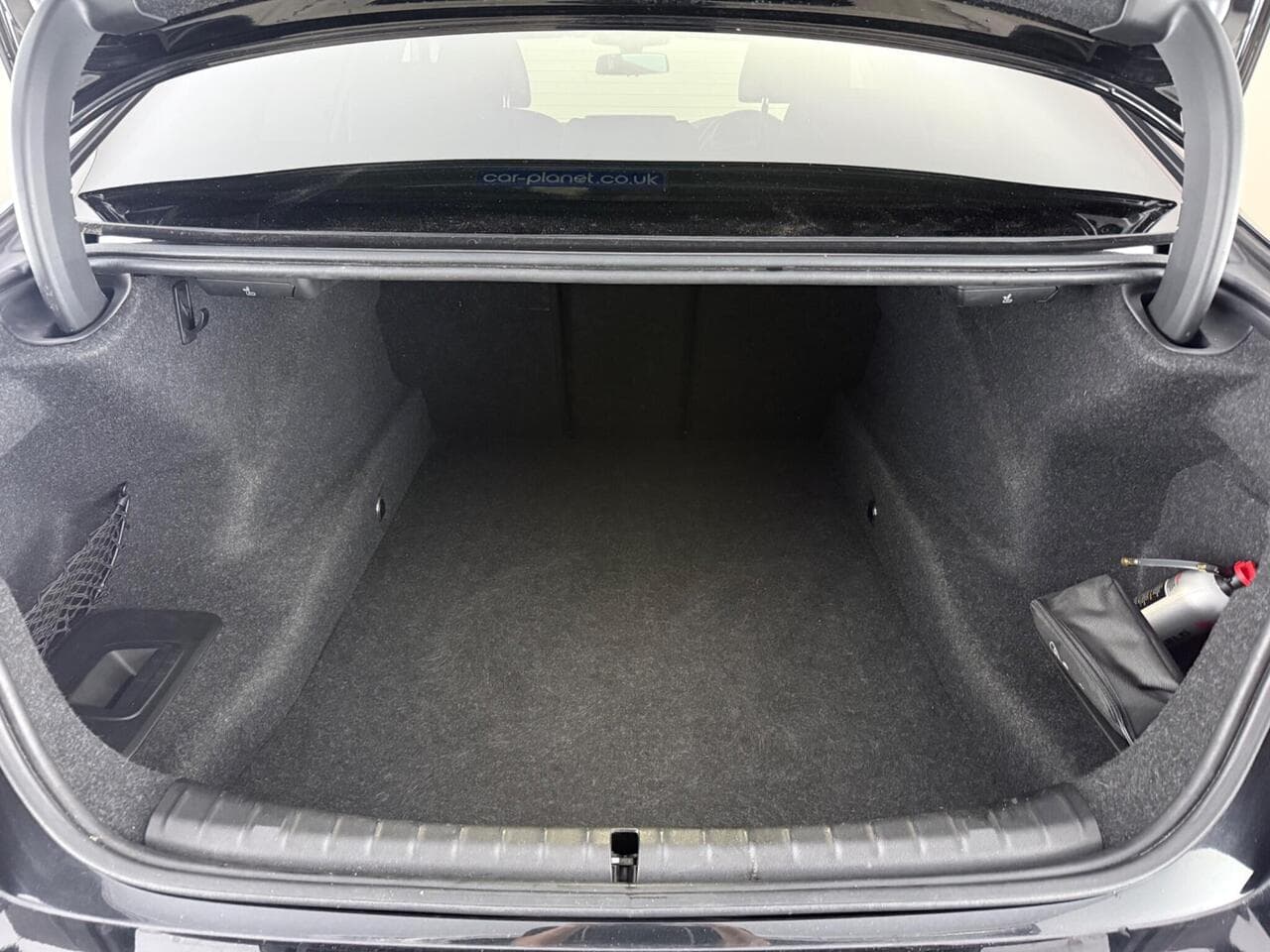 BMW 5 Series thumbnail Boot