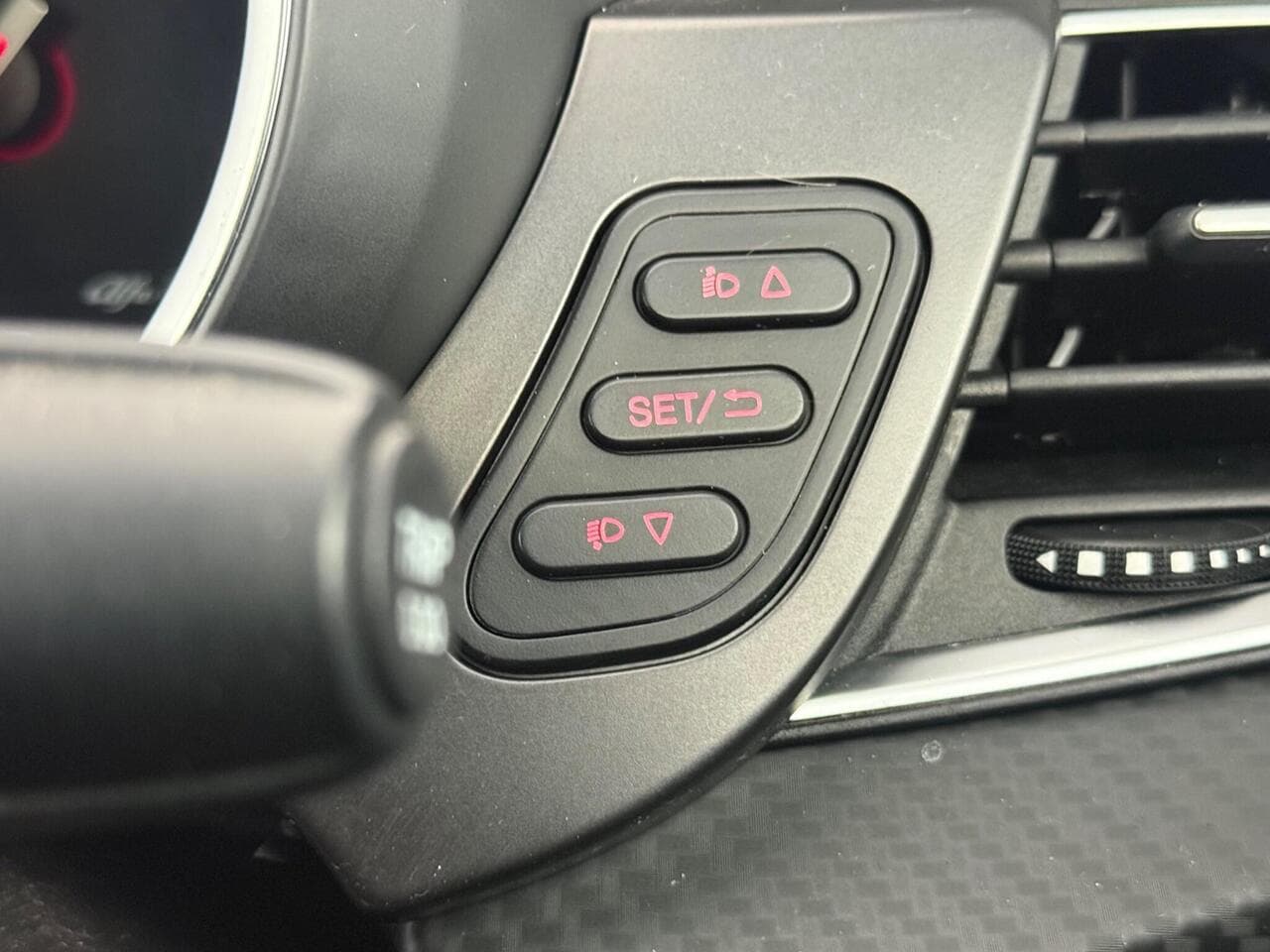 Alfa Romeo Giulietta thumbnail Misc Controls
