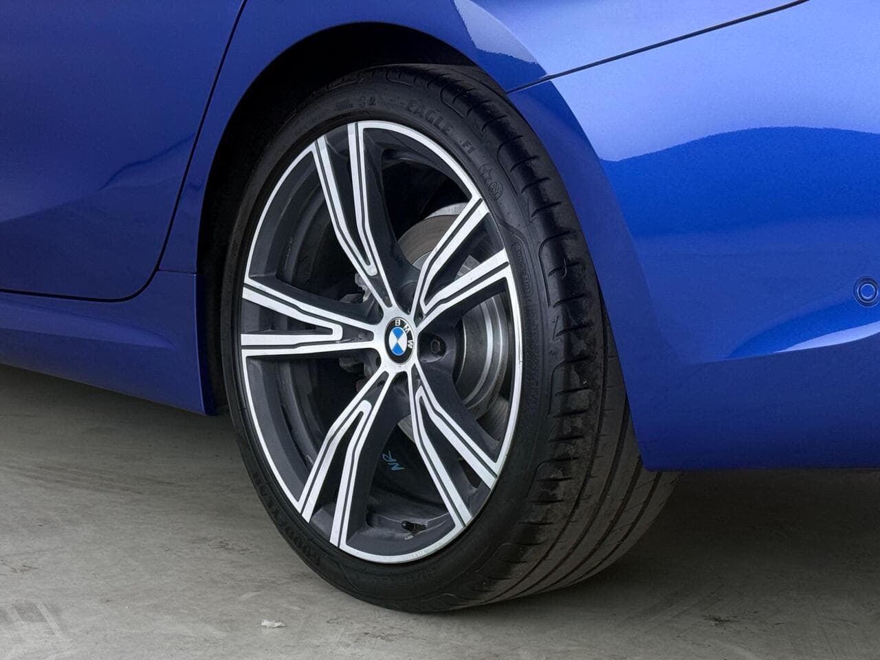 BMW 3 Series thumbnail Wheel