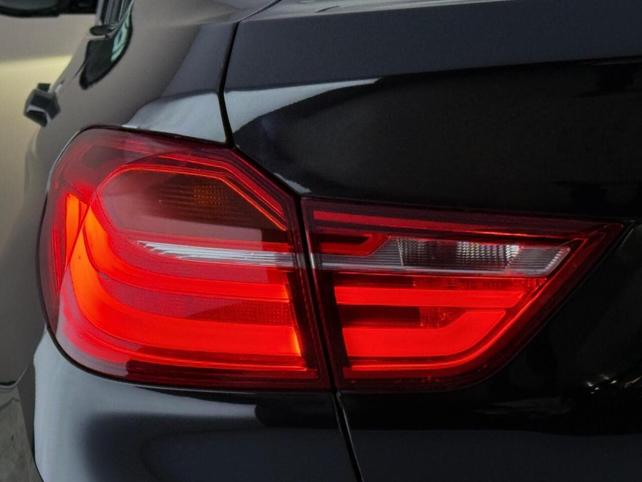 BMW X4 thumbnail Lights Rear