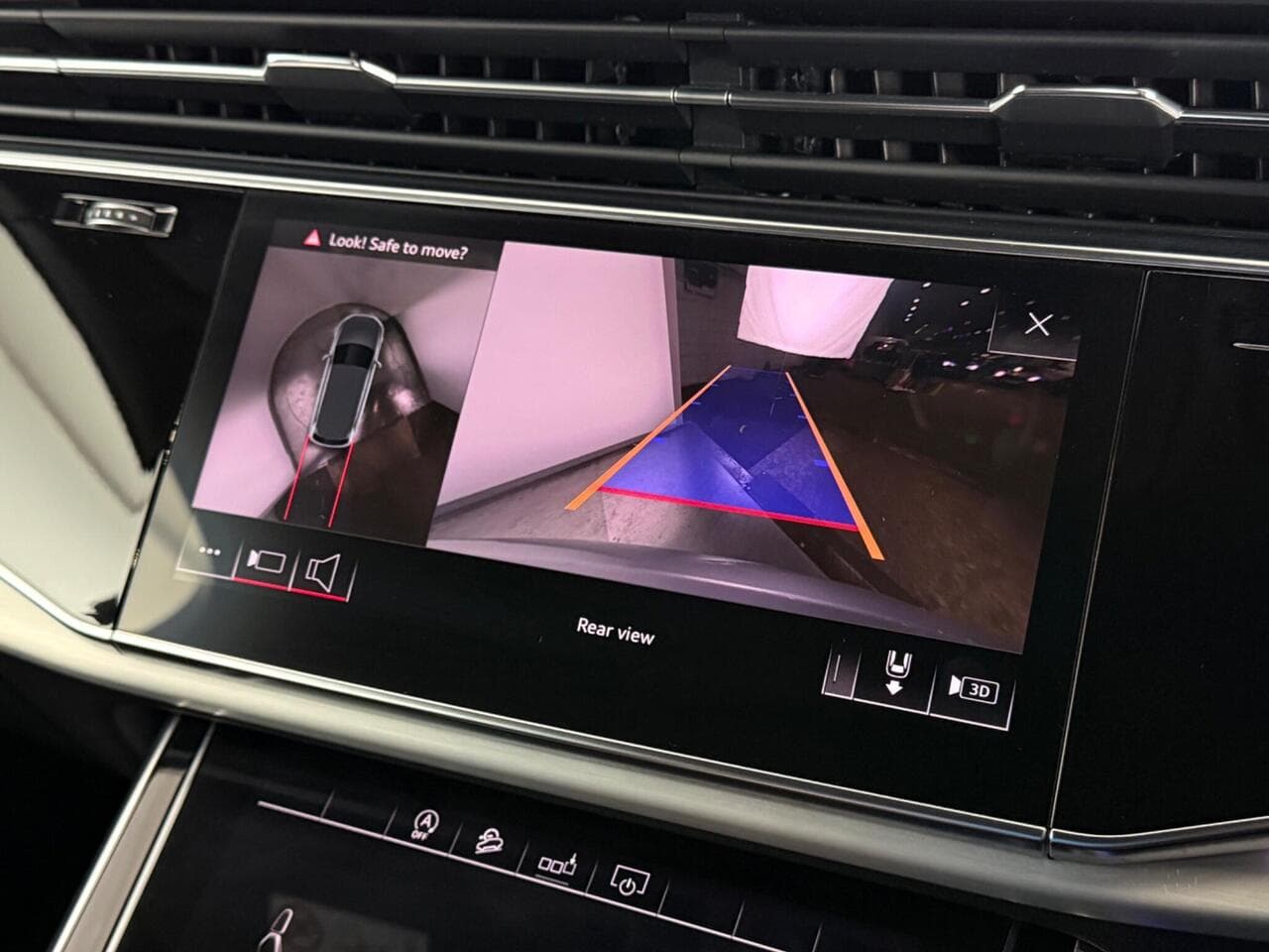 Audi Q7 thumbnail Infotainment System