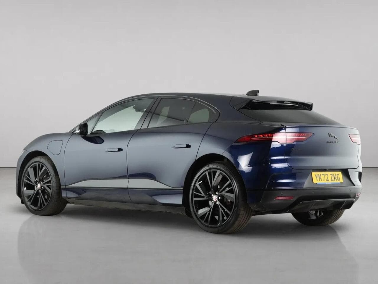Jaguar I-PACE thumbnail Rear Left