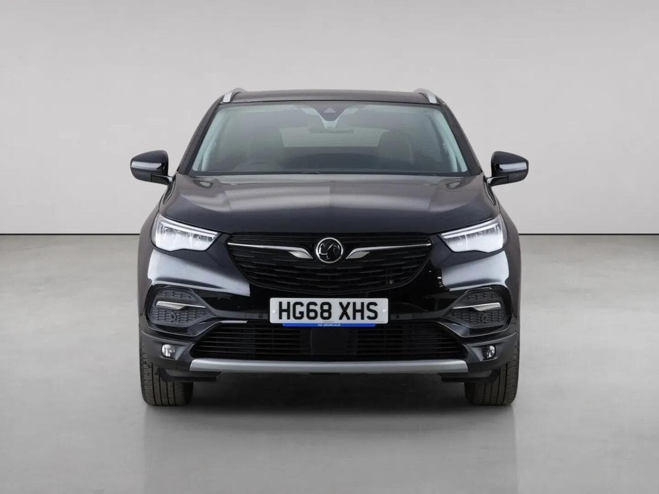 Vauxhall Grandland X thumbnail Front