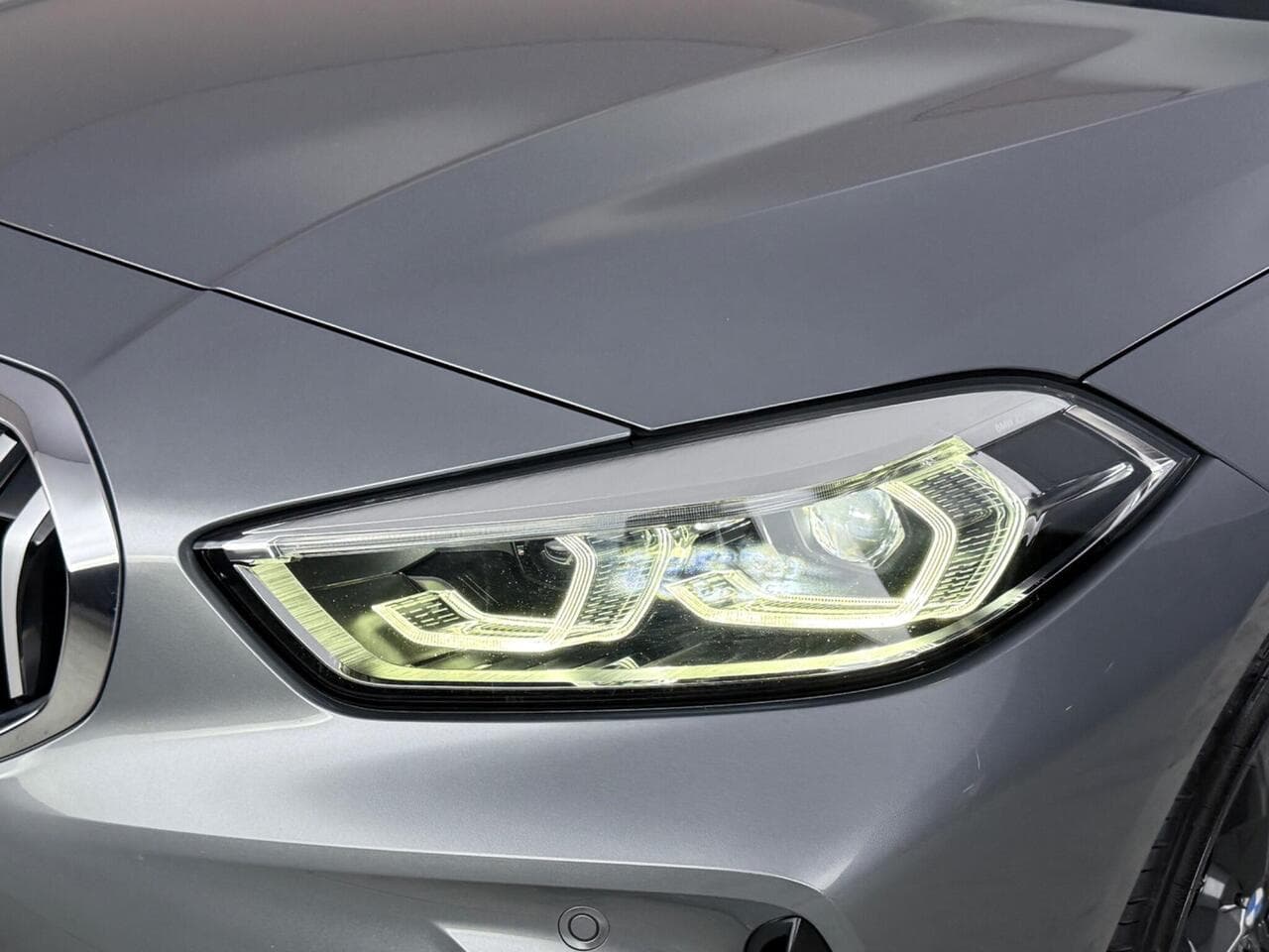BMW 1 Series thumbnail Lights Front