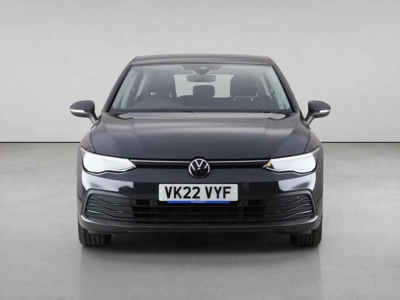 Volkswagen Golf thumbnail Front