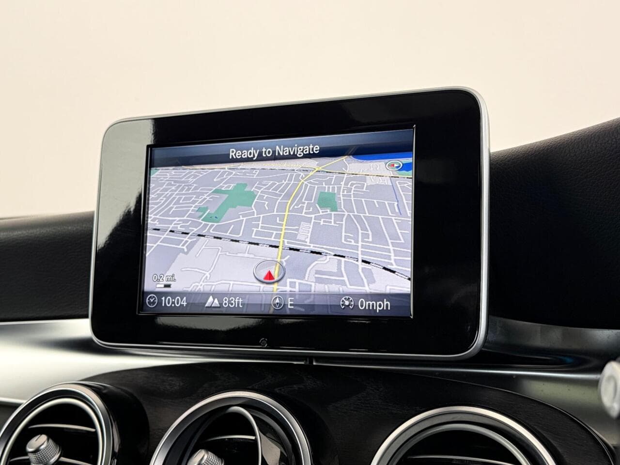 Mercedes-Benz GLC thumbnail Infotainment System