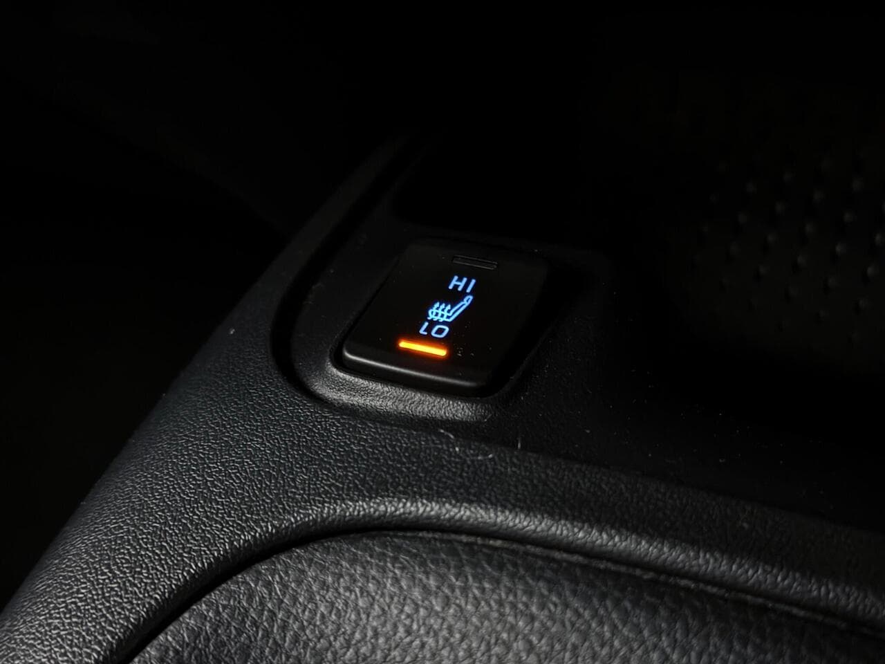 Toyota Corolla thumbnail Misc Controls