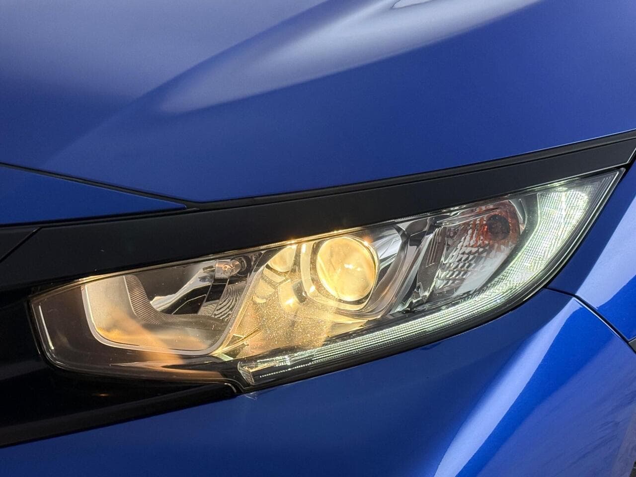 Honda Civic thumbnail Lights Front