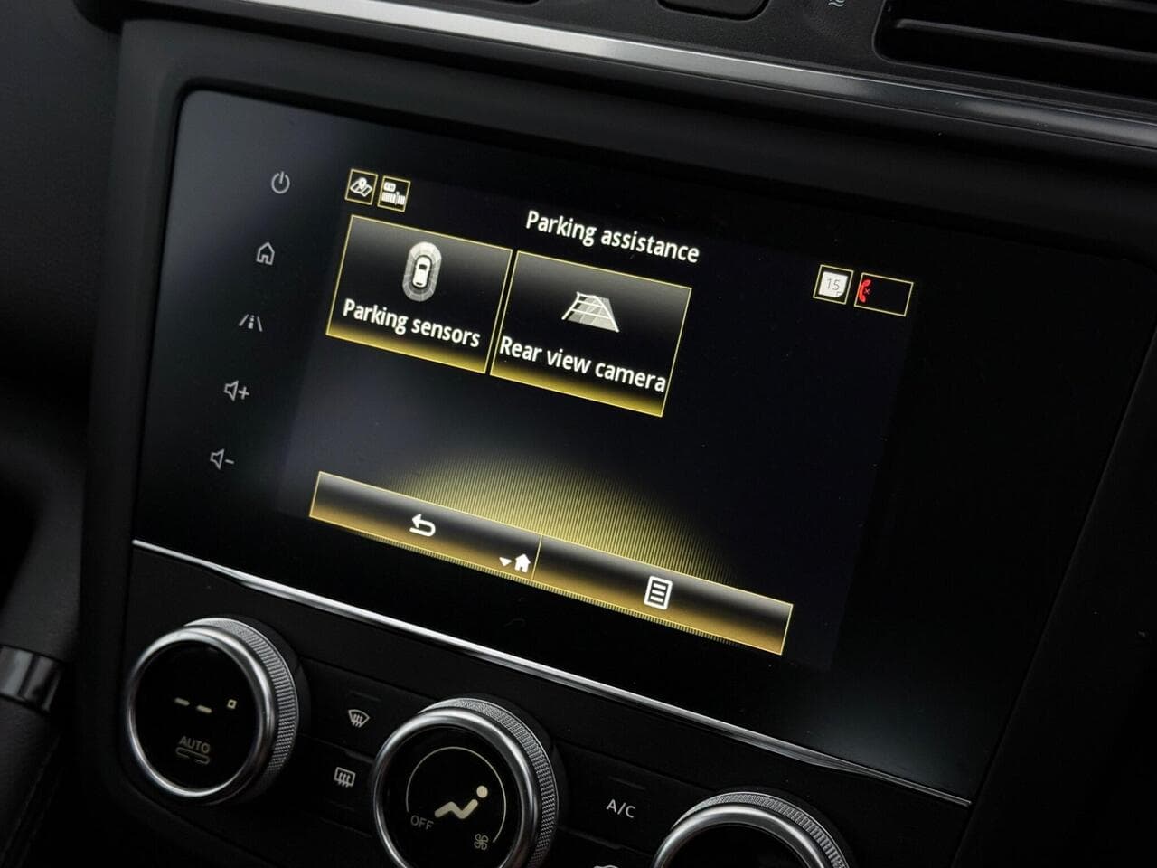 Renault Kadjar thumbnail Infotainment System