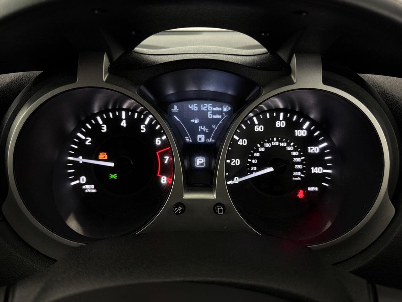 Nissan Juke thumbnail Driver Instruments