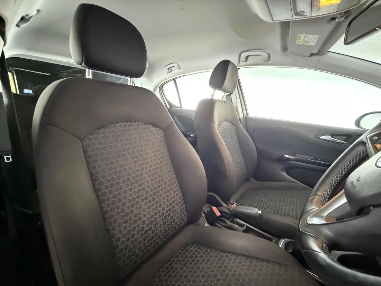 Vauxhall Corsa thumbnail Seat Driver
