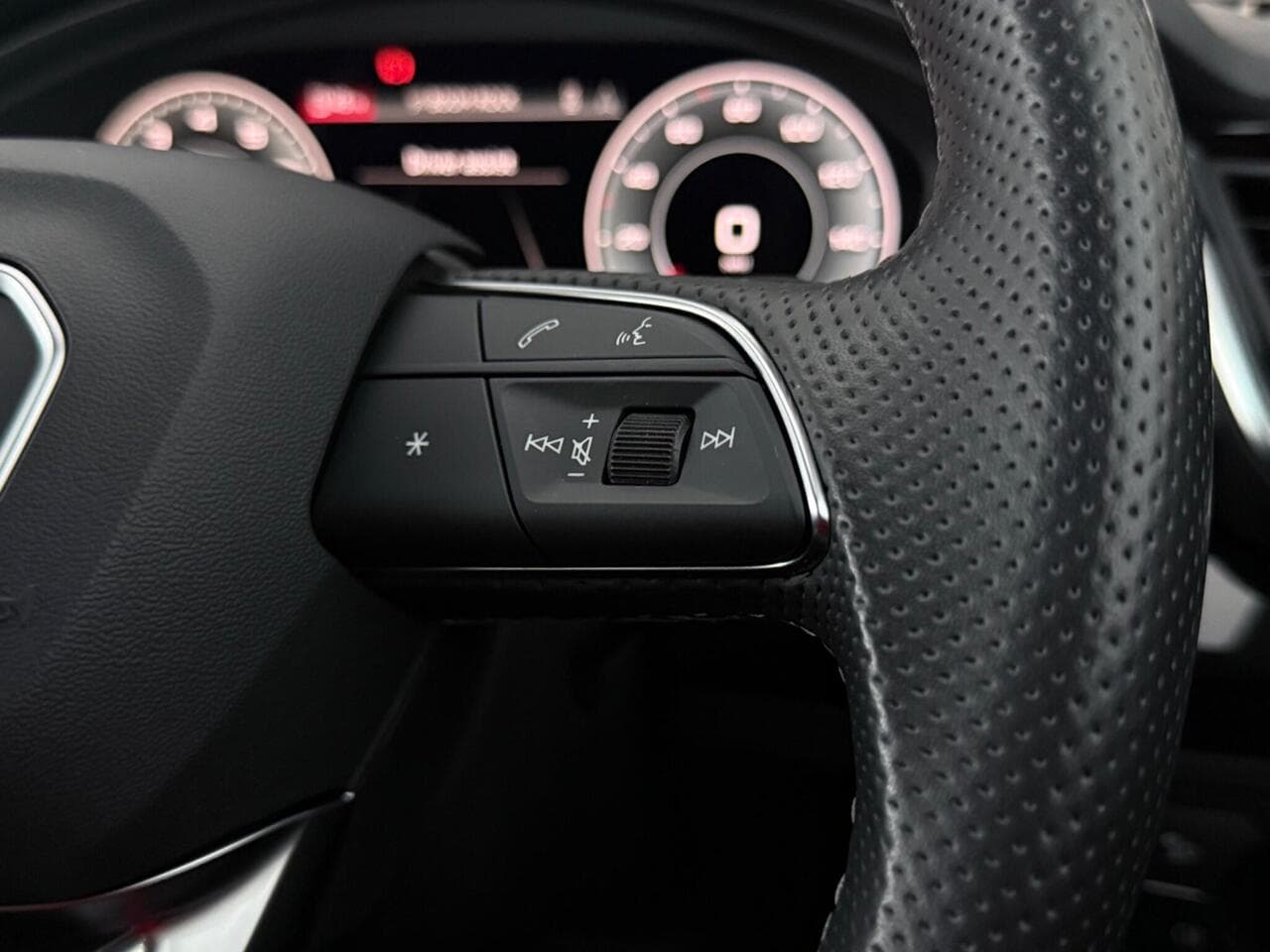 Audi Q5 thumbnail Misc Controls