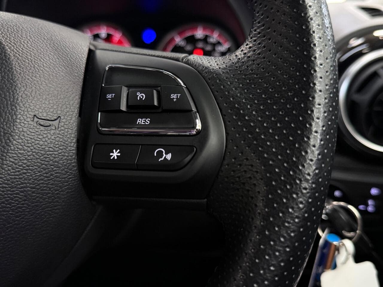 MG MG3 thumbnail Misc Controls