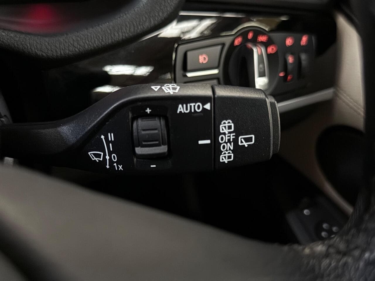 BMW X3 thumbnail Misc Controls
