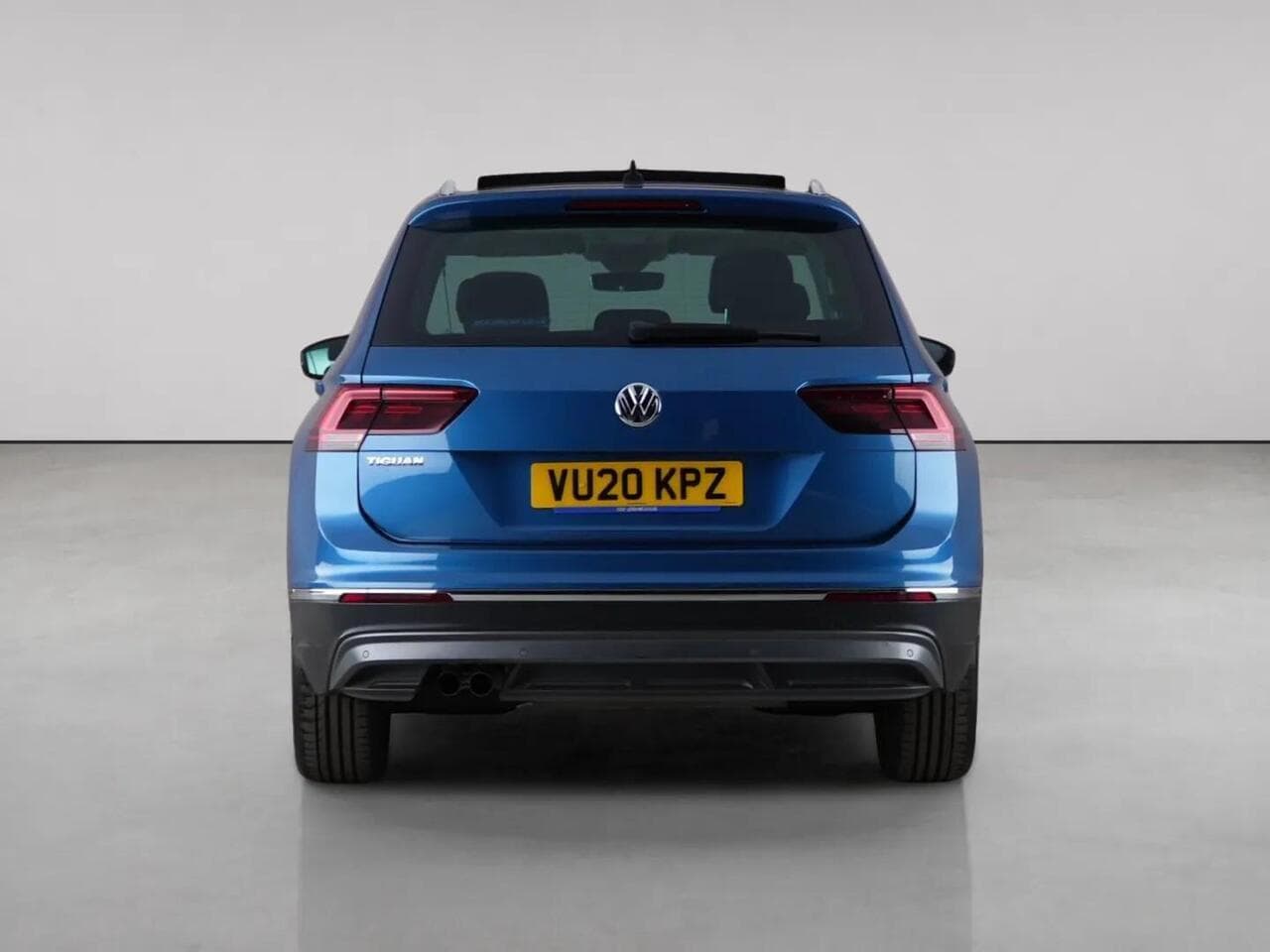 Volkswagen Tiguan thumbnail Rear