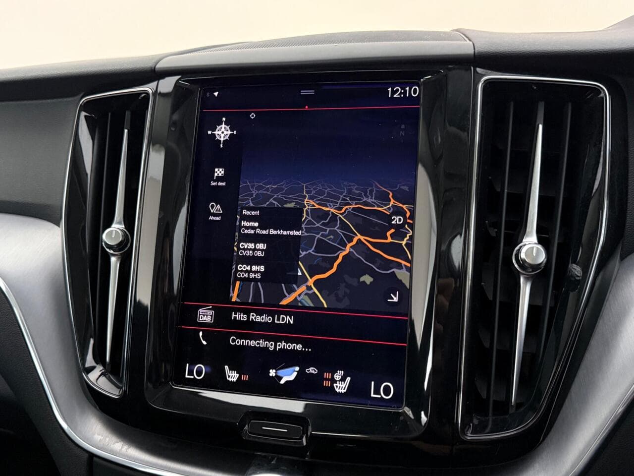 Volvo XC60 thumbnail Infotainment System