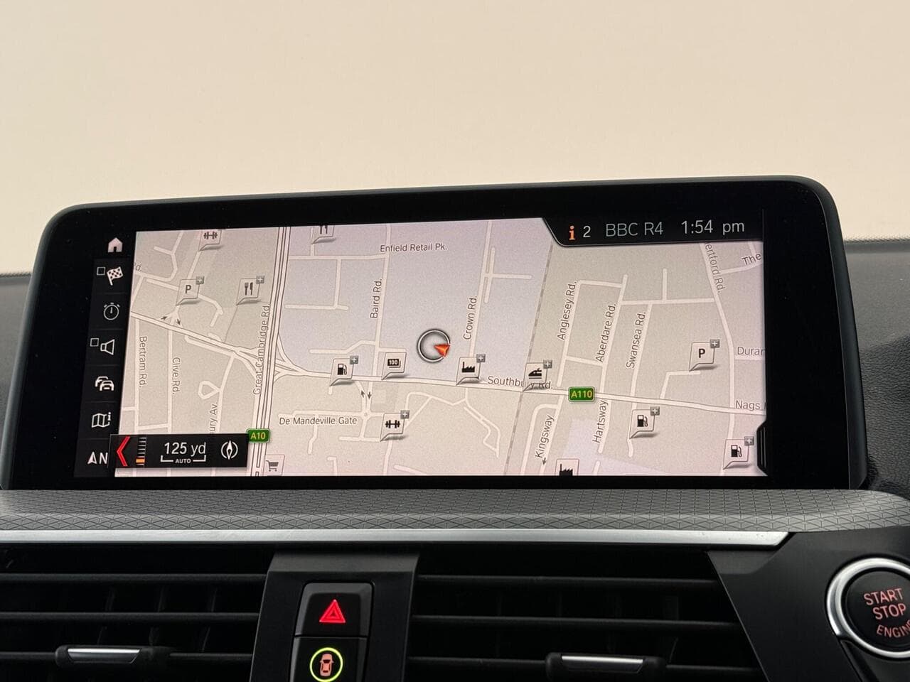 BMW X3 thumbnail Infotainment System