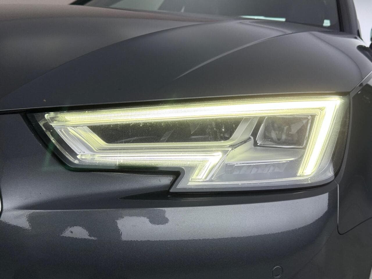 Audi A4 thumbnail Lights Front