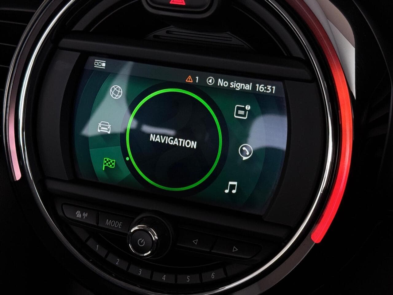 MINI Hatch thumbnail Driver Instruments