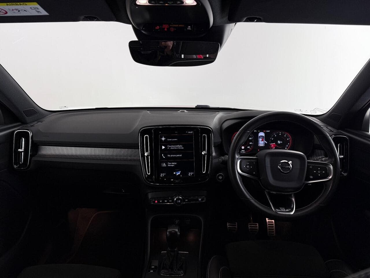Volvo XC40 thumbnail Interior Front