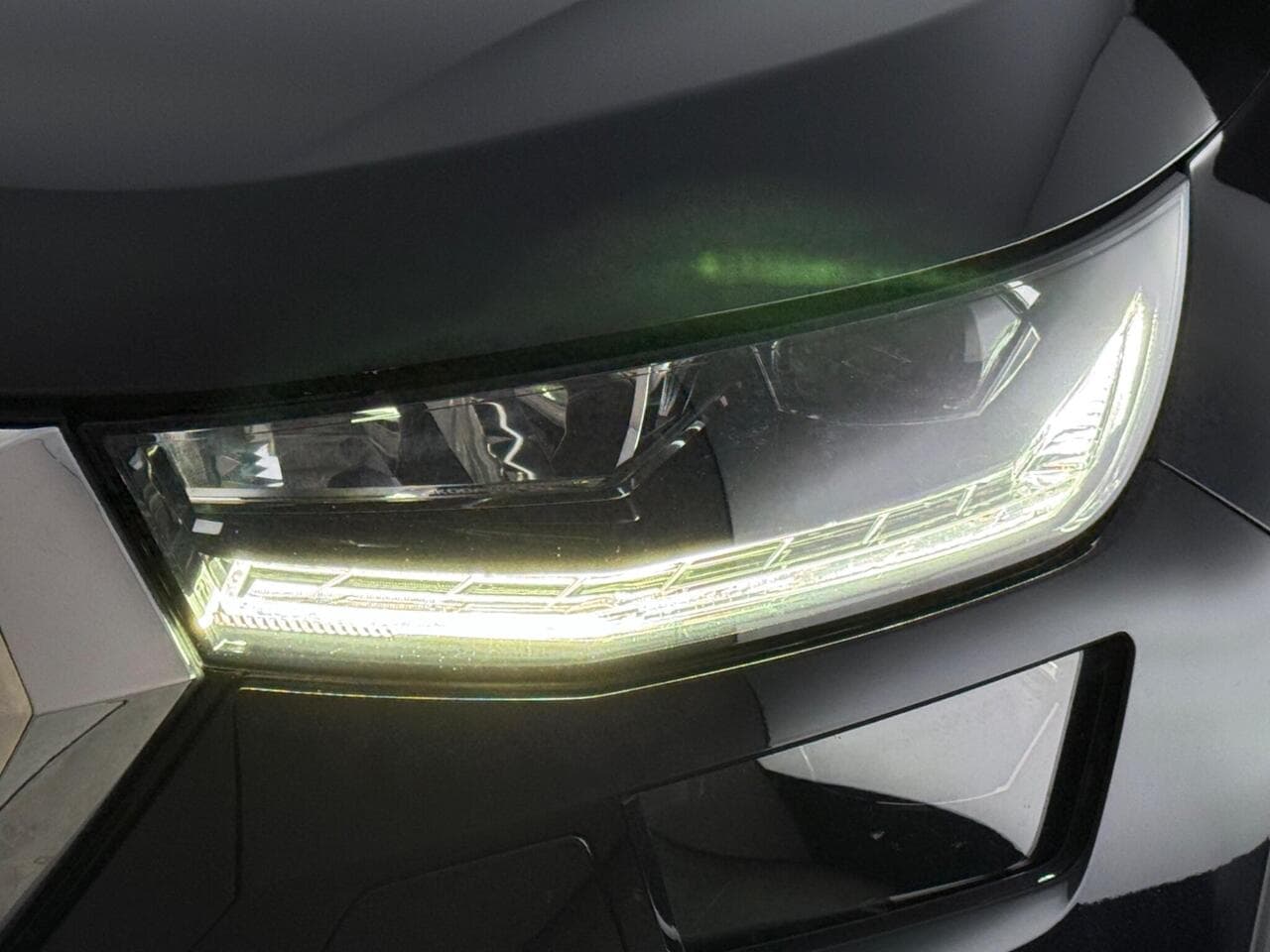 Skoda Kodiaq thumbnail Lights Front