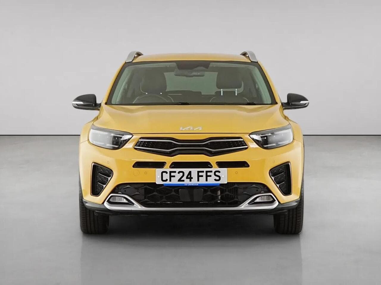 Kia Stonic thumbnail Front