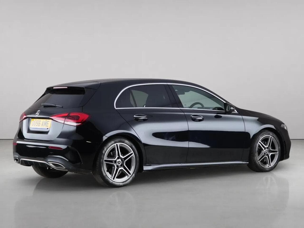 Mercedes-Benz A Class thumbnail Side Right