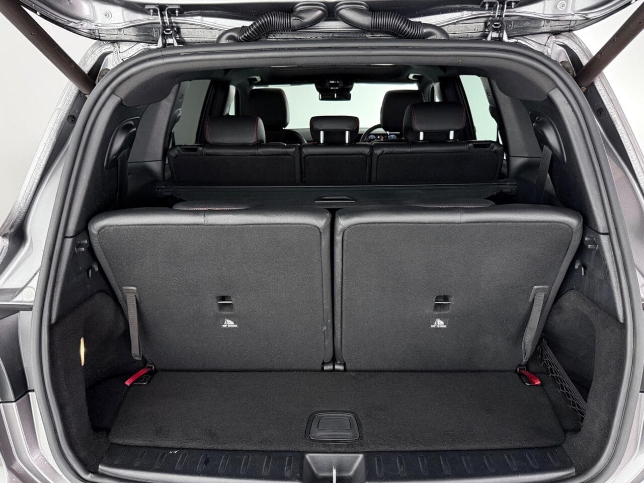 Mercedes-Benz GLB thumbnail Boot