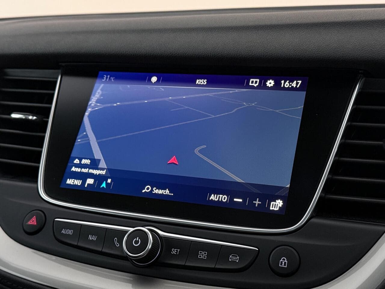 Vauxhall Grandland X thumbnail Infotainment System