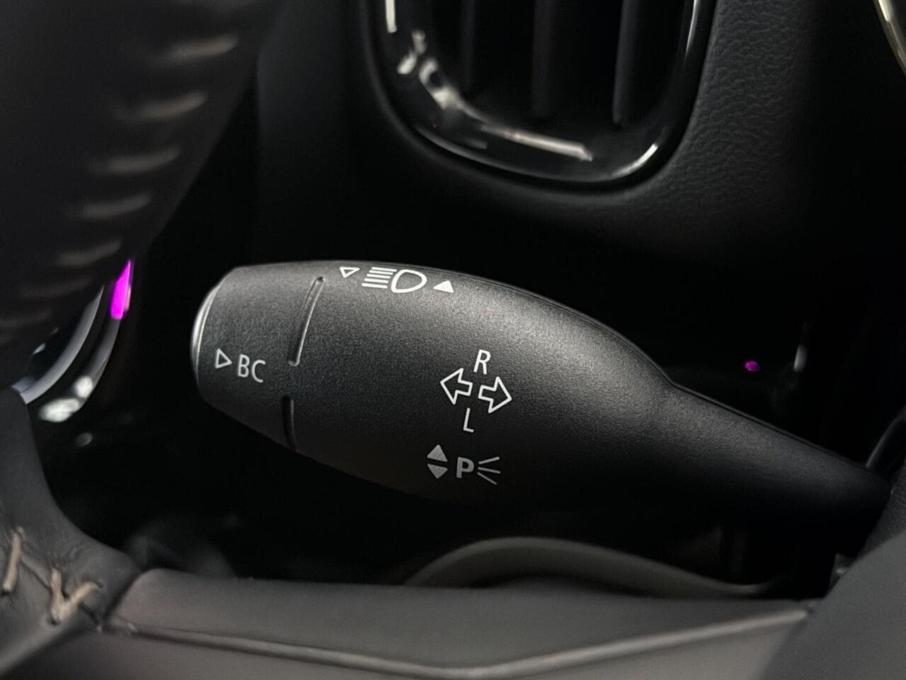MINI Countryman thumbnail Misc Controls