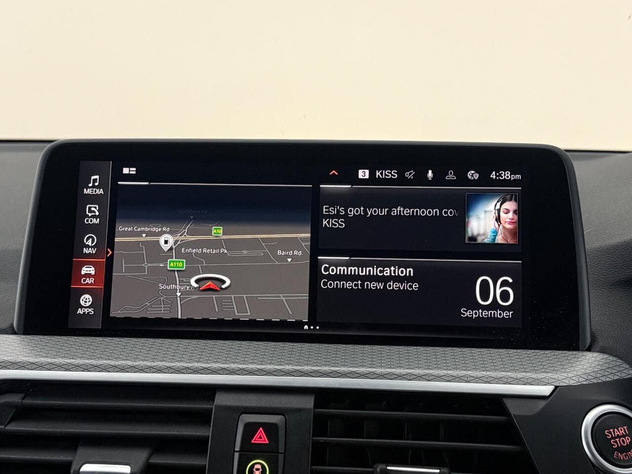 BMW X3 thumbnail Infotainment System