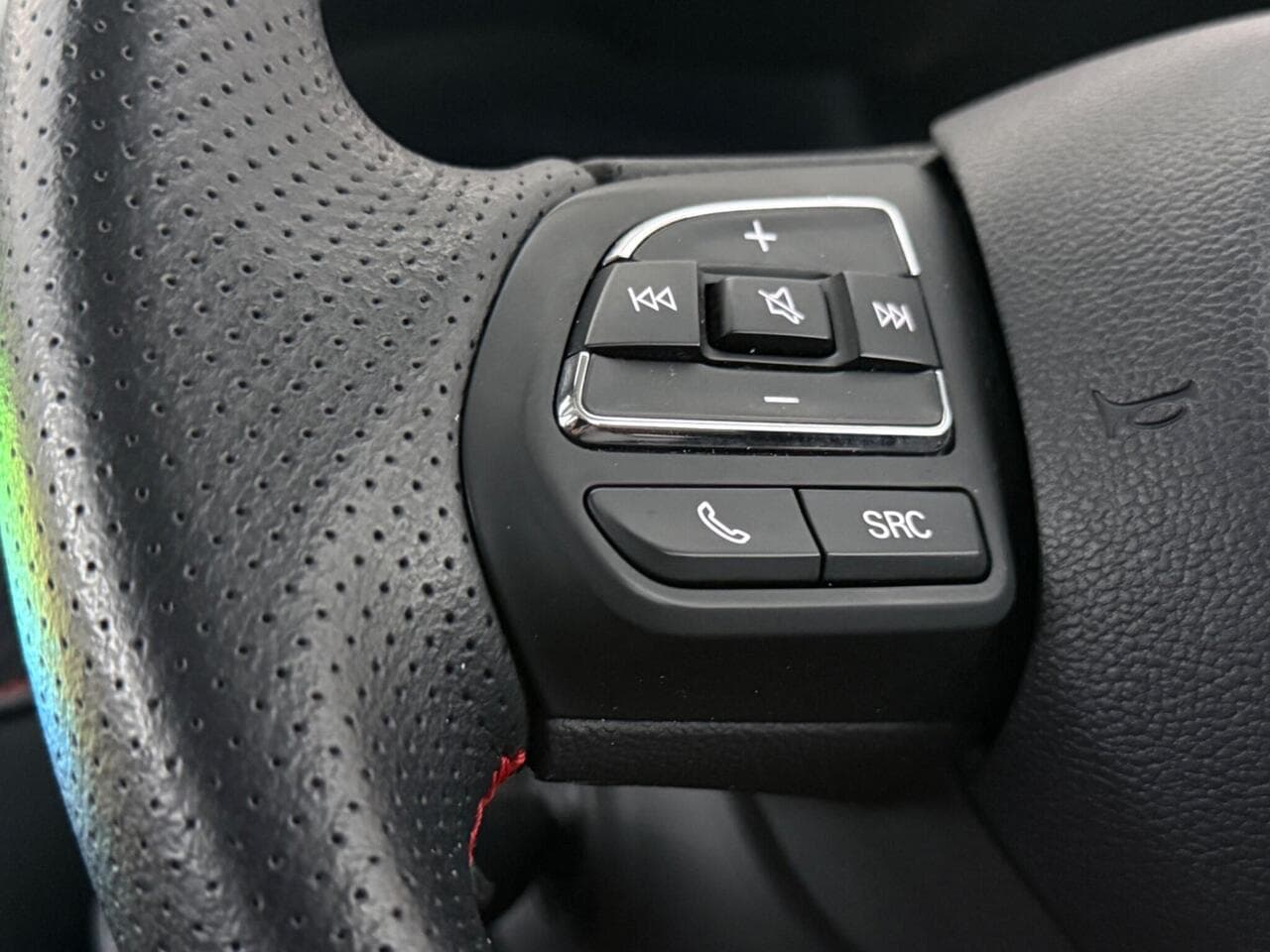 MG MG ZS thumbnail Misc Controls