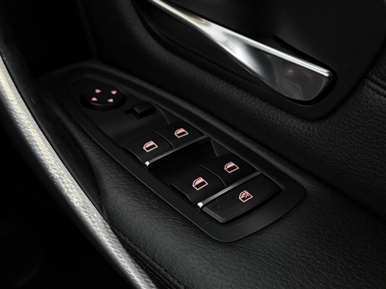 BMW 3 Series thumbnail Misc Controls