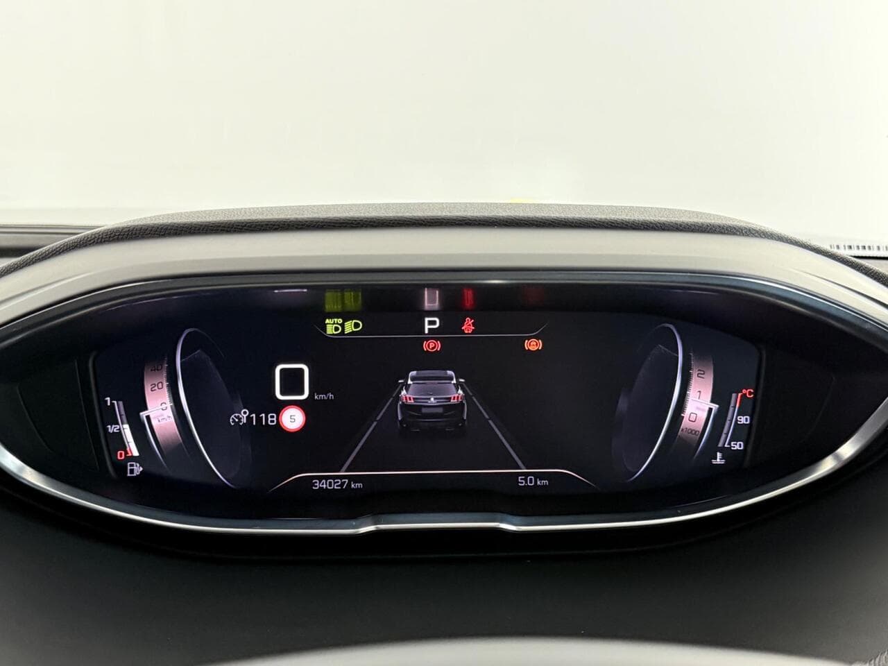 Peugeot 3008 thumbnail Driver Instruments