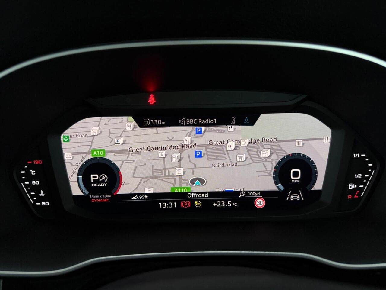 Audi Q3 thumbnail Driver Instruments