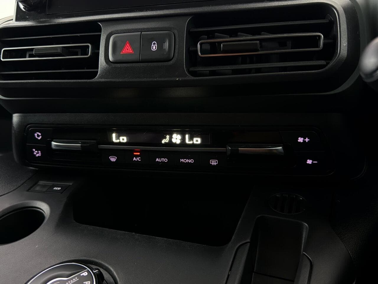 Citroen Berlingo thumbnail Misc Controls