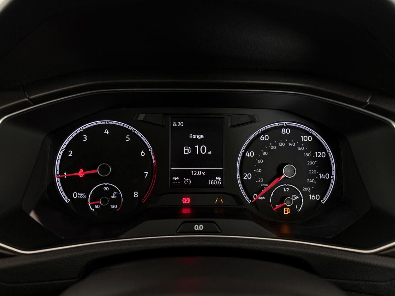 Volkswagen T-Roc thumbnail Driver Instruments