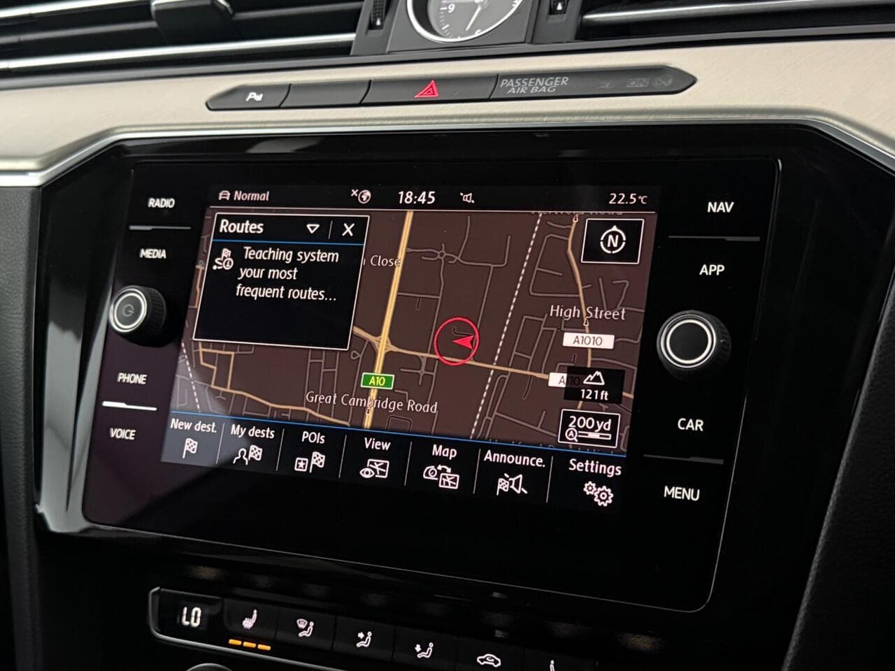 Volkswagen Arteon thumbnail Infotainment System