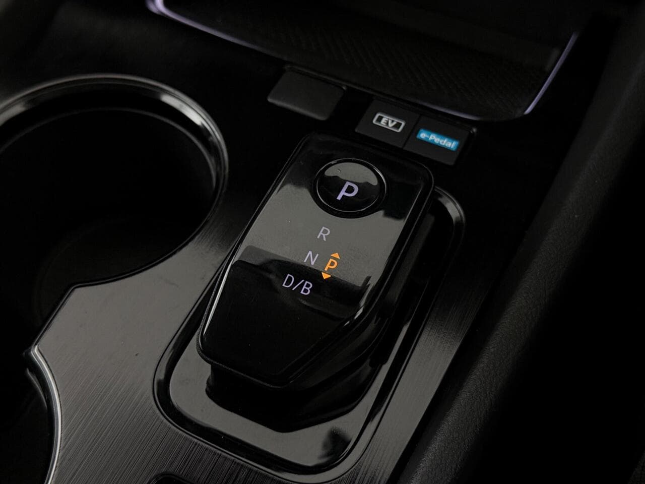 Nissan X-Trail thumbnail Misc Controls