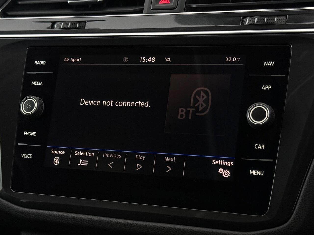 Volkswagen Tiguan Allspace thumbnail Infotainment System