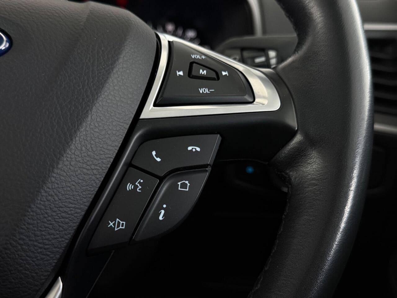 Ford Galaxy thumbnail Misc Controls