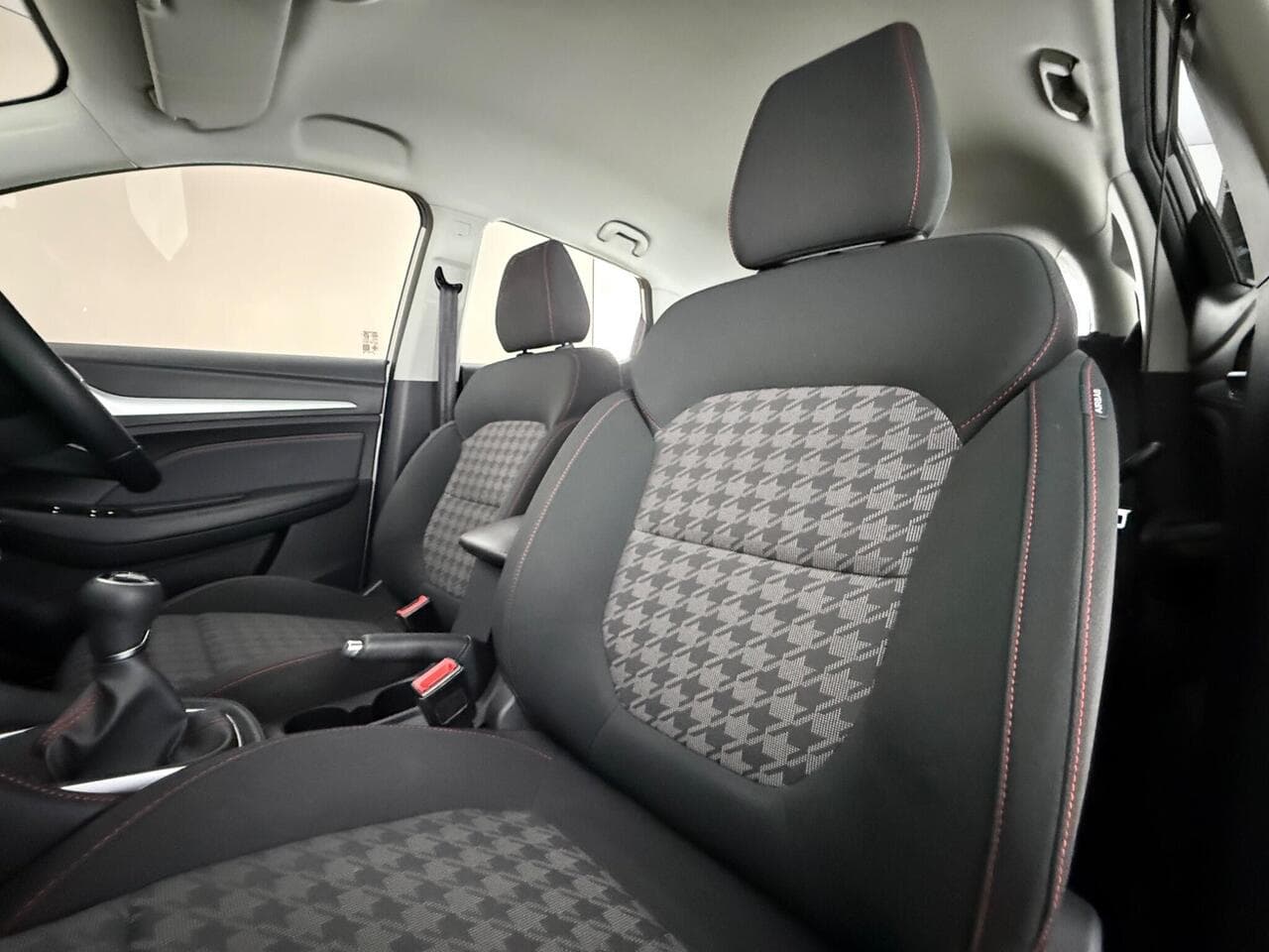 MG MG ZS thumbnail Seat Front Passenger
